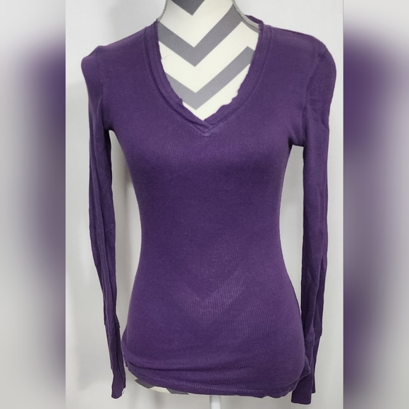 Wet Seal, lightweight purple thermal shirt, medium - Picture 1 of 3